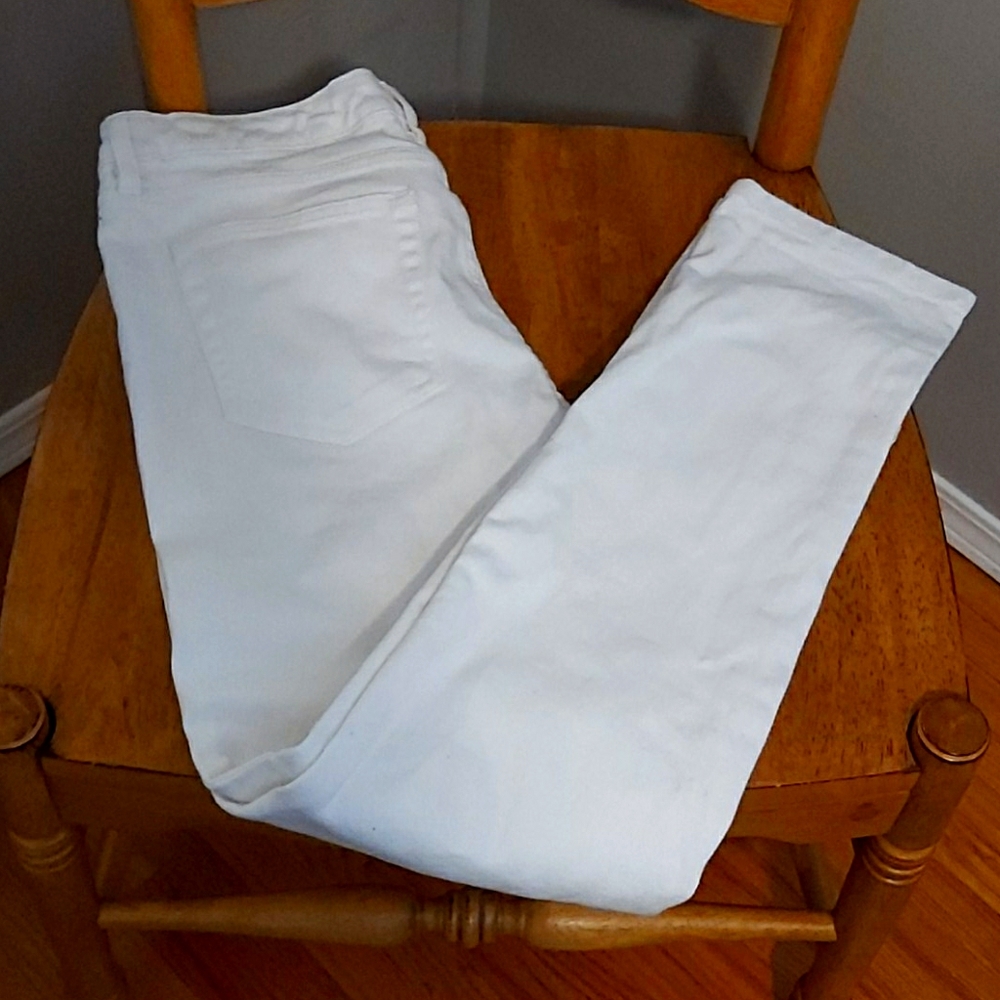 Joe fresh white boyfriend jeans